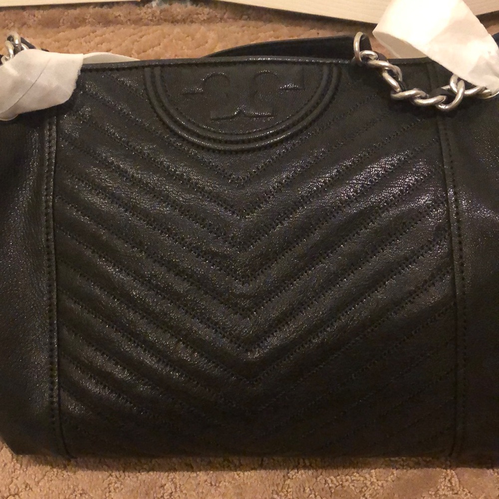 Tory Burch Fleming distressed Leather Tote